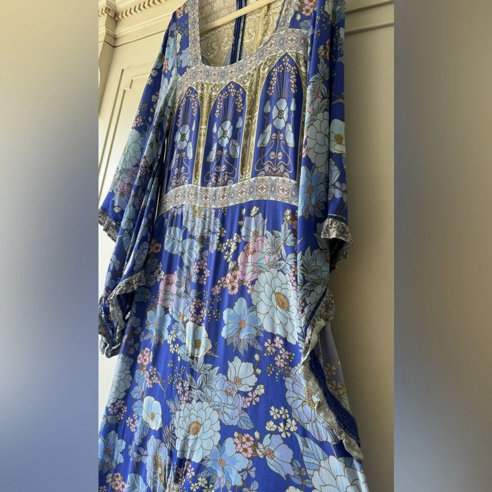 Nine Lives Bazaar Bluebell Gown - Picture 5 of 8